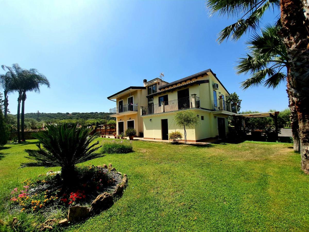 Villa Antonella 卡尔伦蒂尼 外观 照片